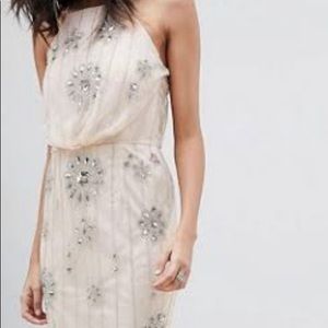 Evening dress, gorgeous detail! Stunning!!